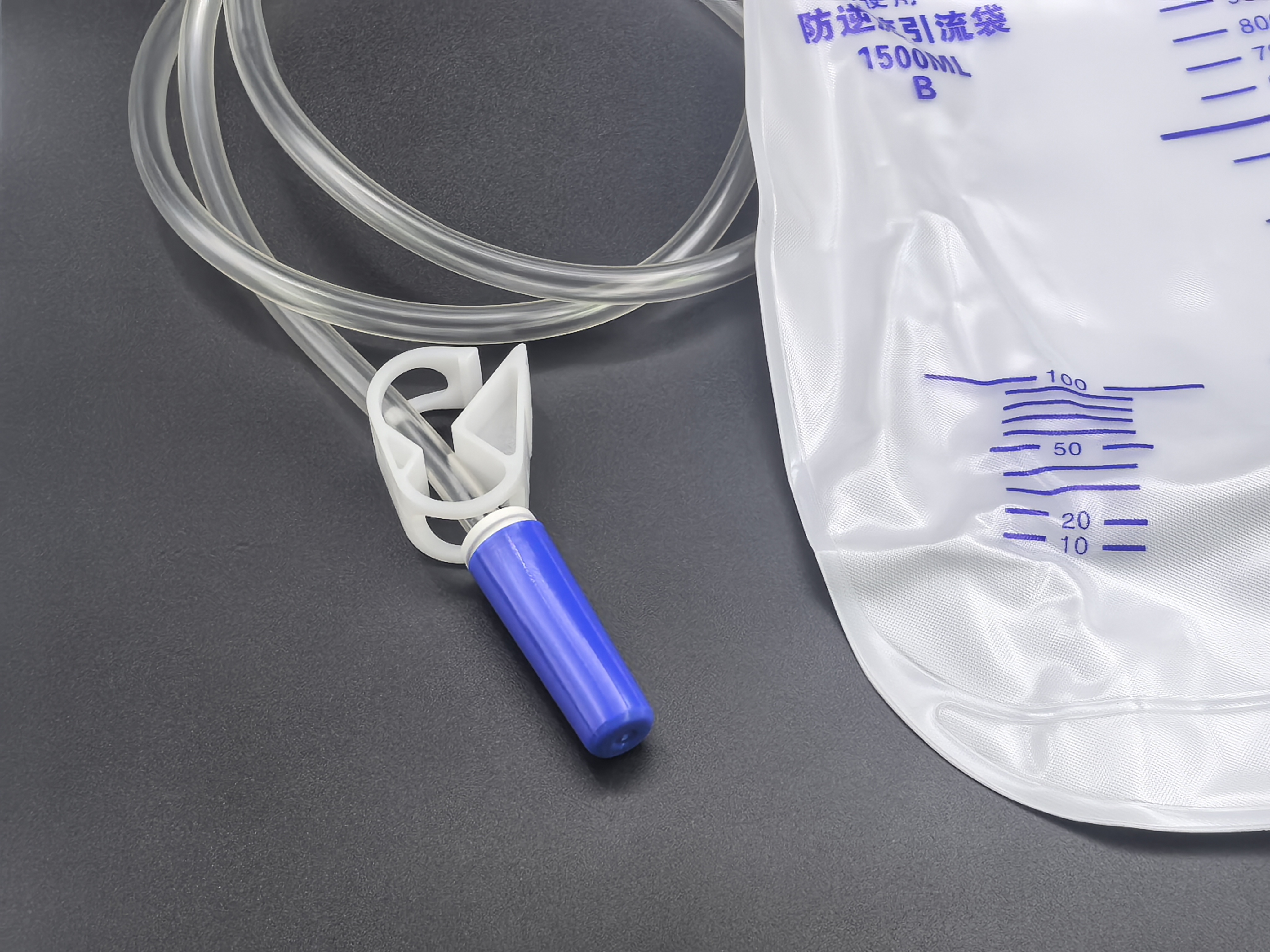A precisão por trás dos moldes de injeção de bolsas de urina médica