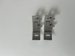 Fivela de plástico moldado por injeção de precisão e suporte de montagem (par)