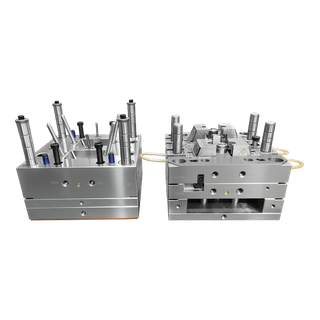 1 + 1 Cavidade PA66 + 30GF Porta Pin-point 1.2344 HRC48-52 Aço VDI27-30 Acabamento de superfície Moldes industriais Moldagem por injeção de tampa de recipiente de plástico superior