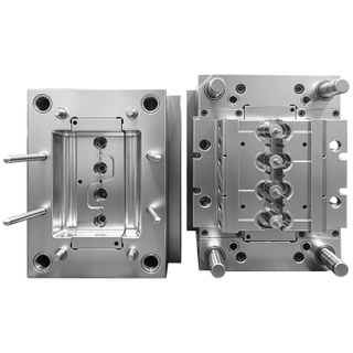 PP S136 HRC48-52 Submarino de Aço Gating Molde Polido Cavidade Conector Reto Molde Plástico de Injeção